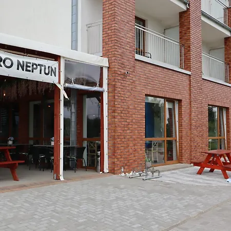Couette-café Neptun 3*