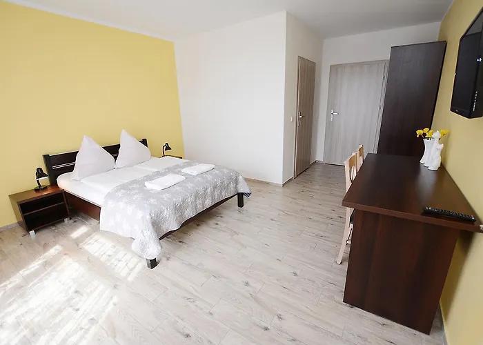 Neptun Bed & Breakfast 3*